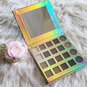 Eyeshadow Palette
